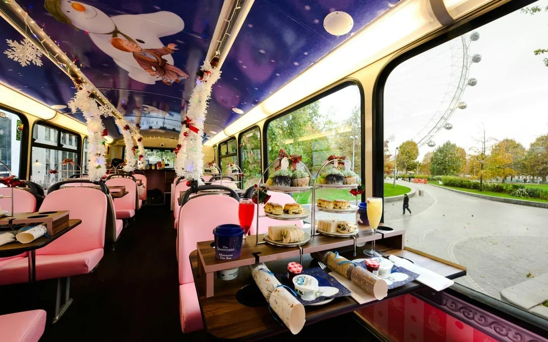 The Snowman™ Afternoon Tea Bus Tour Image 7