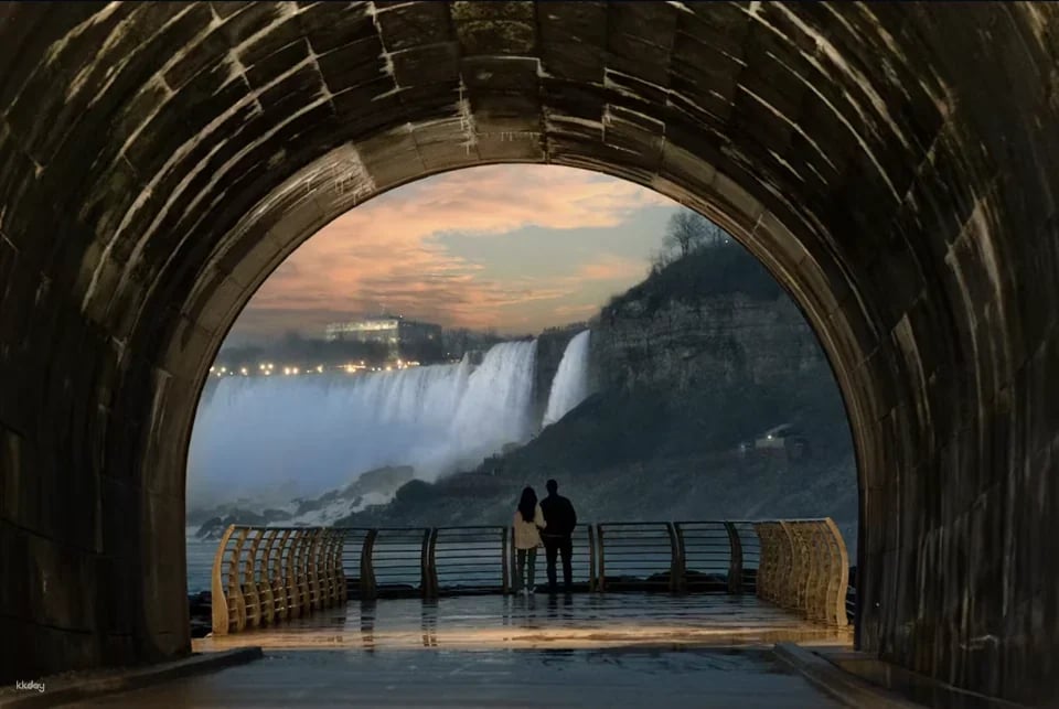 The Tunnel at The Niagara Parks Power Station | Canada