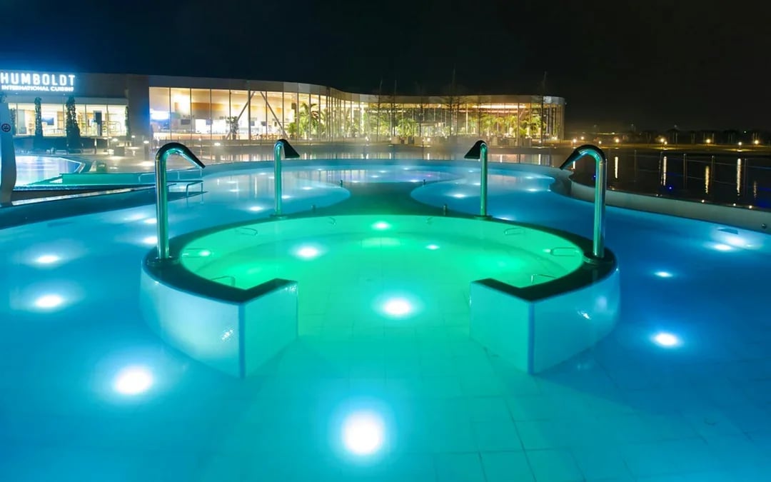 Therme Bucharest Night Experience with Transfers Image 6
