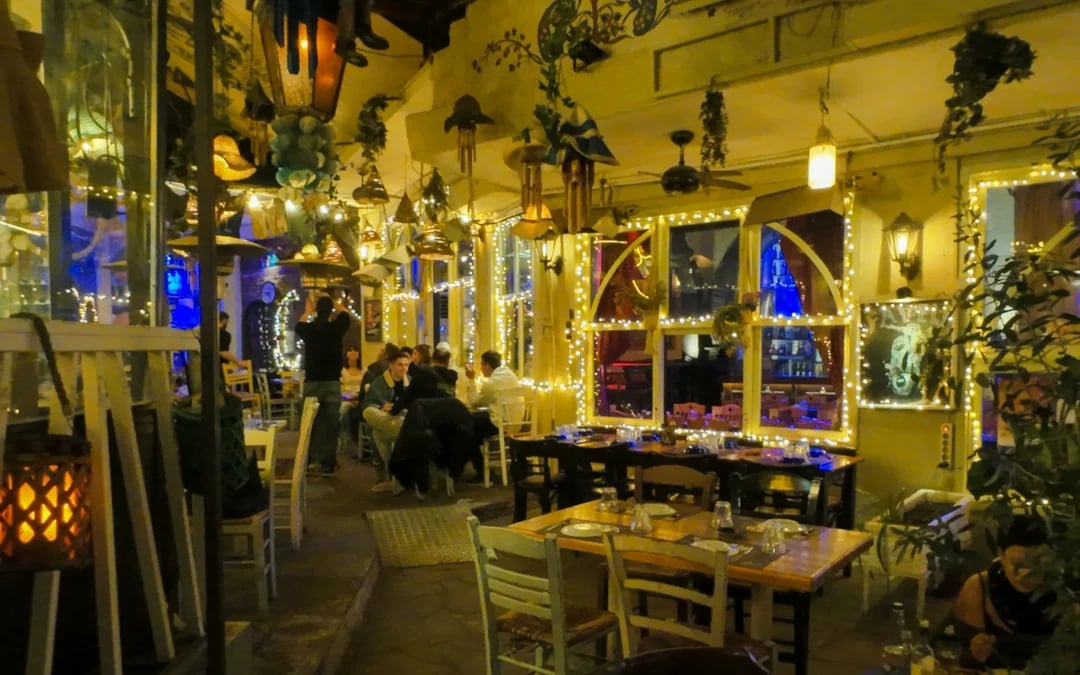 Thessaloniki Small-Group Hidden Bars Walking Tour With Drinks and Savoury Bites Image 6