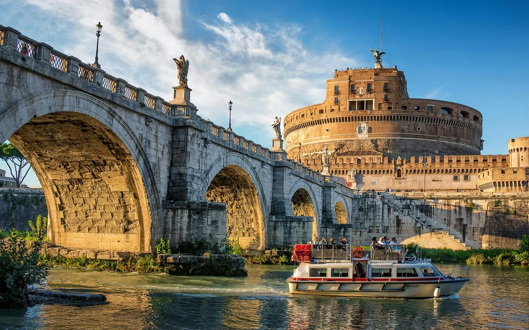 Tiber River Aperitif Cruise Image 1