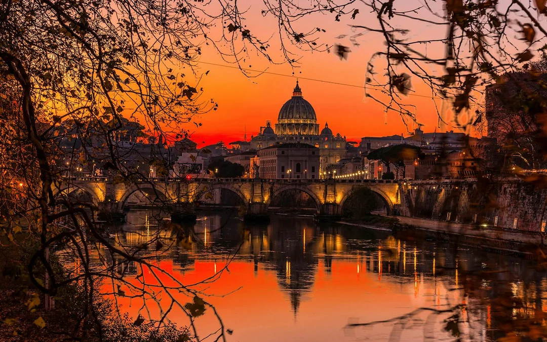 Tiber River Aperitif Cruise Image 8