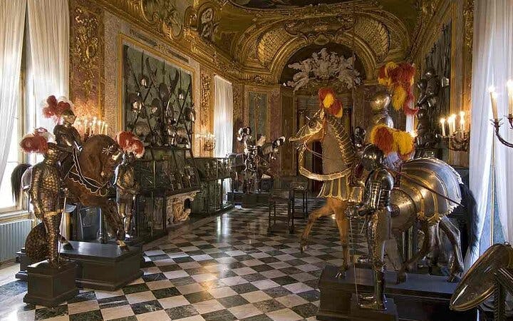 Ticketed Visit to Musei Reali and Royal Palace Image 1