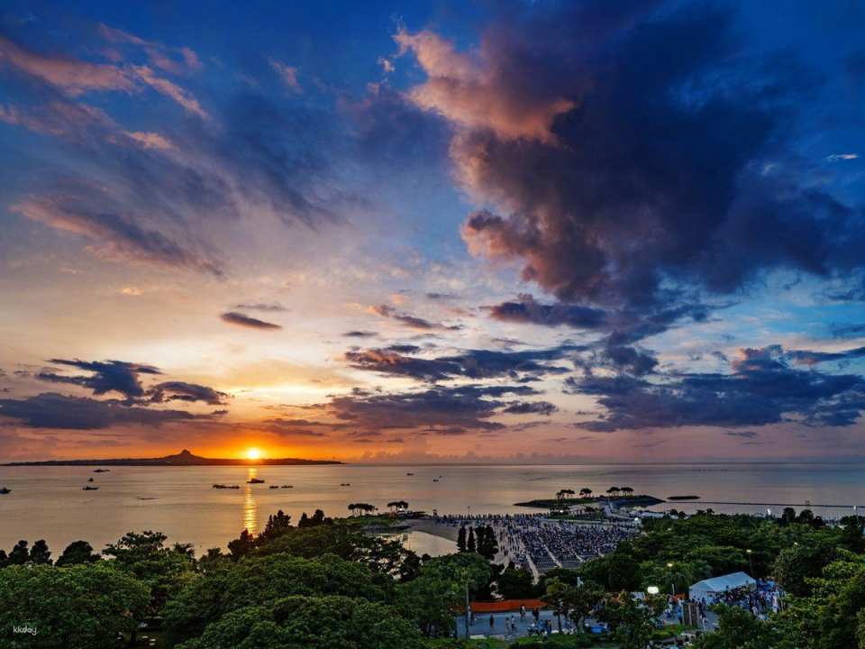 Tickets for the 50th Anniversary Beautiful Ocean Fireworks Festival at Okinawa, Japan | Okinawa Marine Expo Park