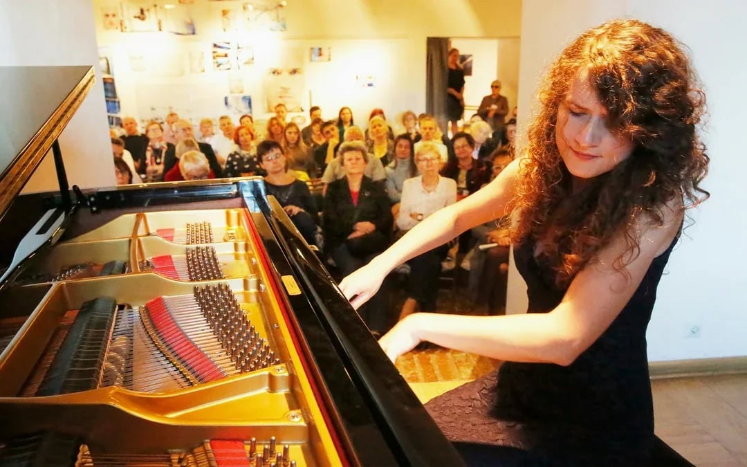 Tickets to Chopin's Music Recital at the Pleyel Salon with a Drink Image 3