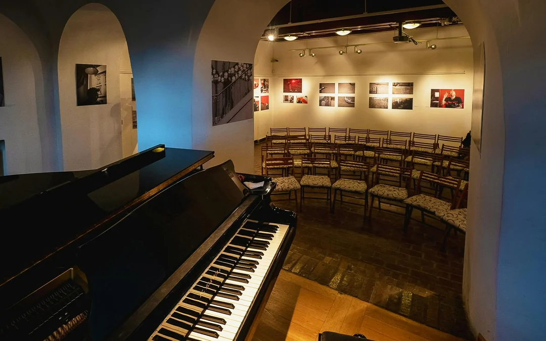 Tickets to Chopin's Music Recital at the Pleyel Salon with a Drink Image 4
