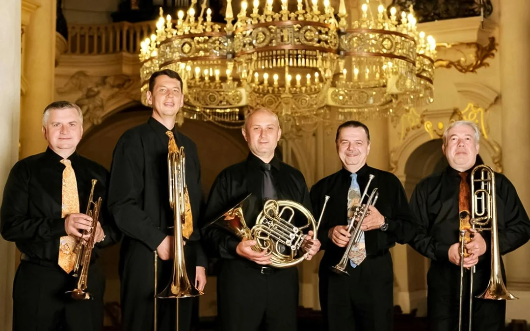 Tickets to Classical Concert in St. Nicholas Church Prague Image 2