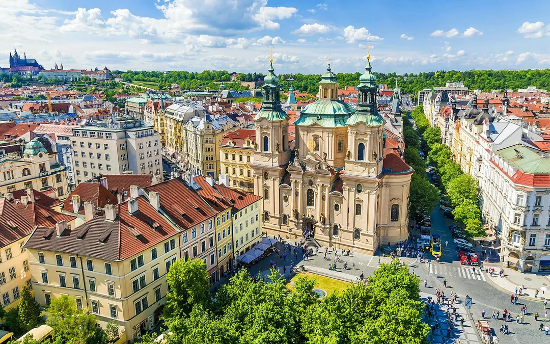 Tickets to Classical Concert in St. Nicholas Church Prague Image 4