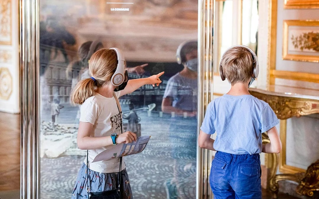 Tickets to Hôtel de la Marine with Connected Headset Image 7