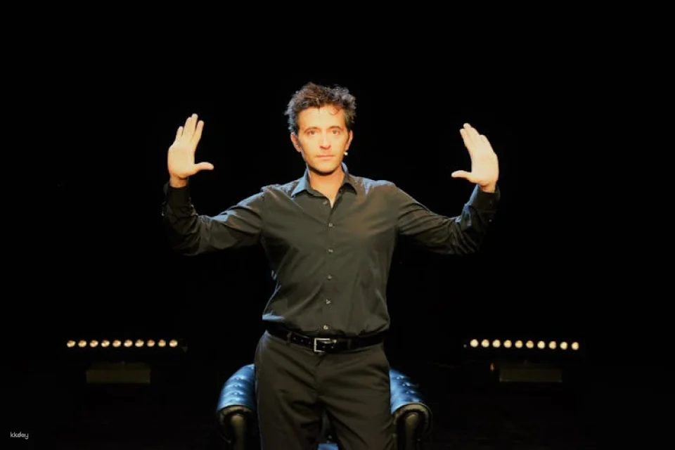 Tickets to How to become Parisian in one hour