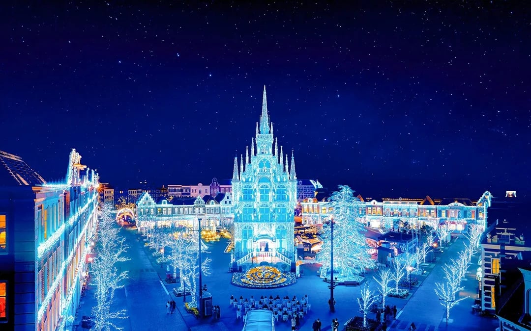 Tickets to Nagasaki Huis Ten Bosch Image 5