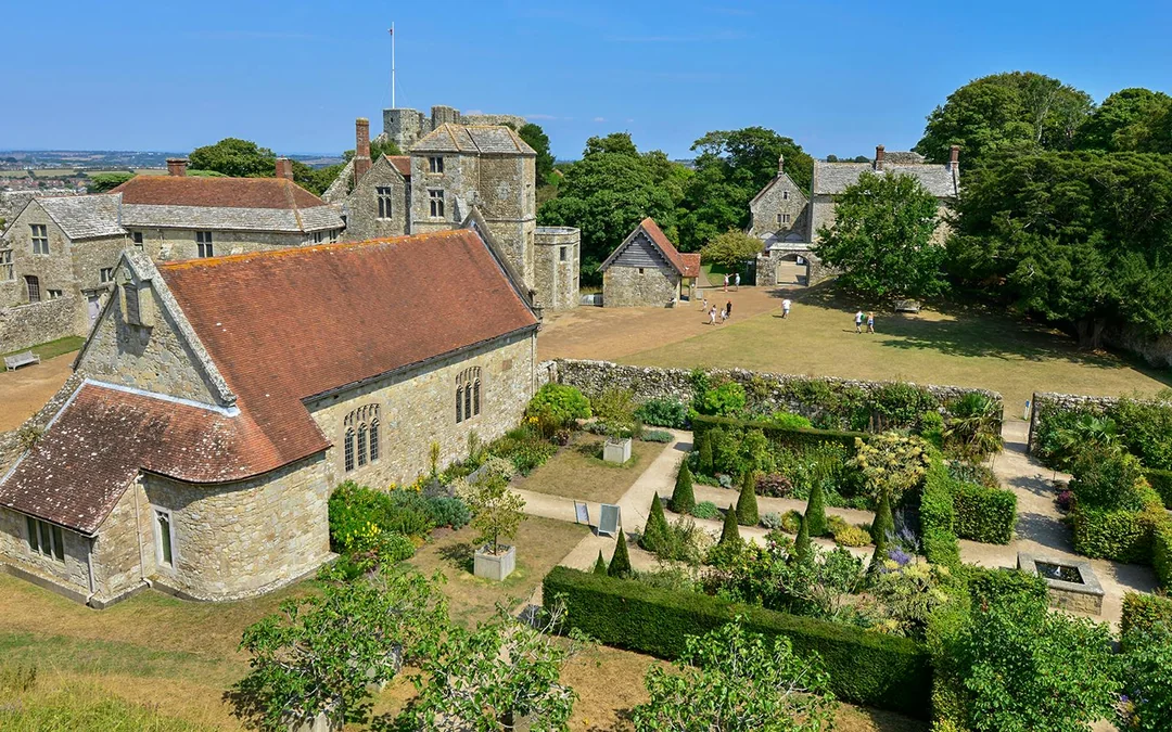 Tickets to the Carisbrooke Castle Image 3