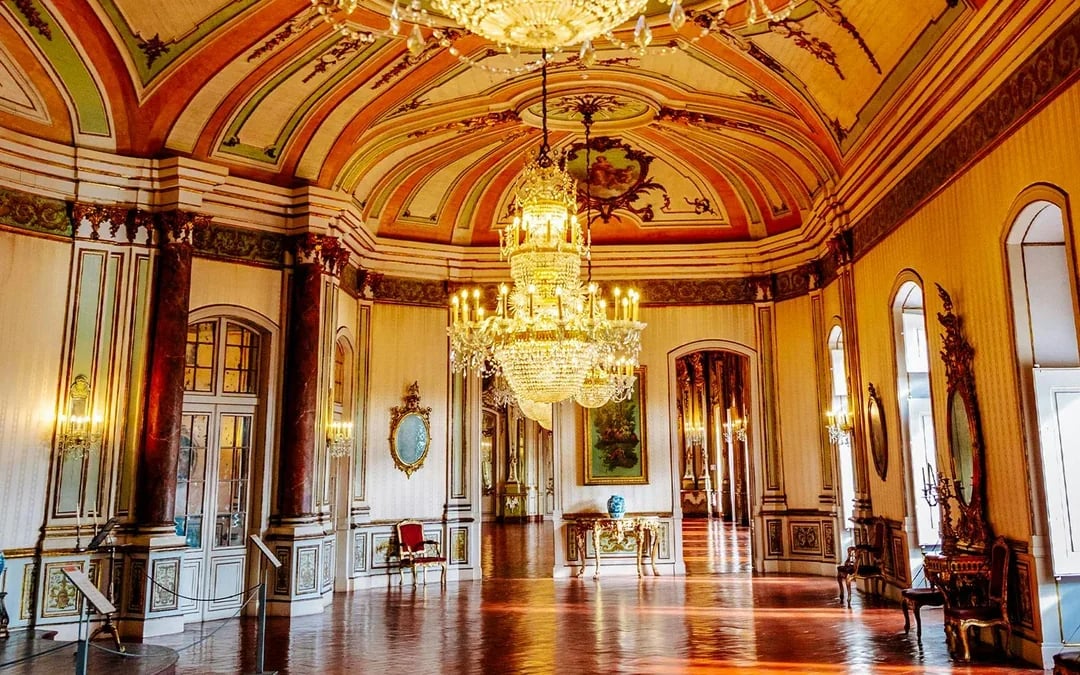 Tickets to the National Palace of Queluz & Gardens Image 3