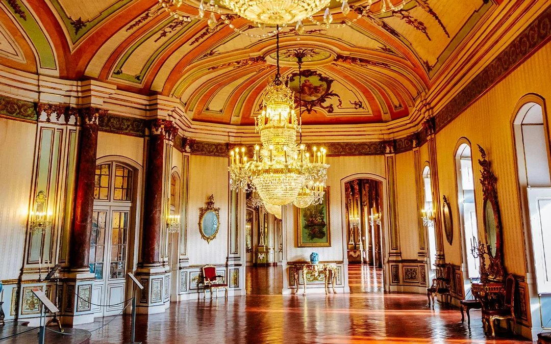 Tickets to the National Palace of Queluz & Gardens Image 3
