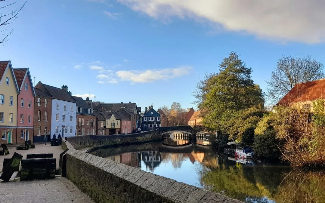 Timeline Tour of Norwich: Self-Guided City Exploration Game Image 2
