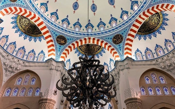 Tirana Self-Guided Walking Tour on Mobile App Image 3