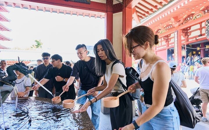 Tokyo Asakusa & Senso-ji Walking Tour with Street Food Tastings and Specialty Shop Visits Image 3