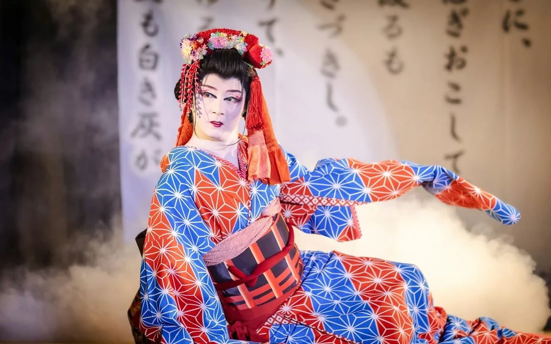 Tokyo Asakusa Taishu Engeki Cabaret Show Tickets Image 2