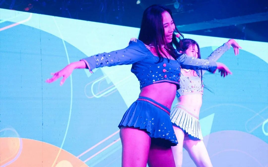 Tokyo: Girls Night Meet & Greet Live Show with Unlimited Drink Image 4