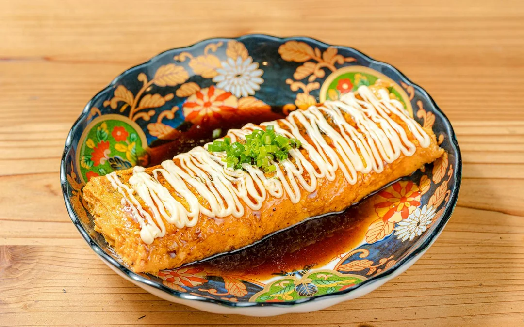 Tokyo Nightlife Tour with Bar Hopping, Golden Gai, and Izakaya Visit  Image 4