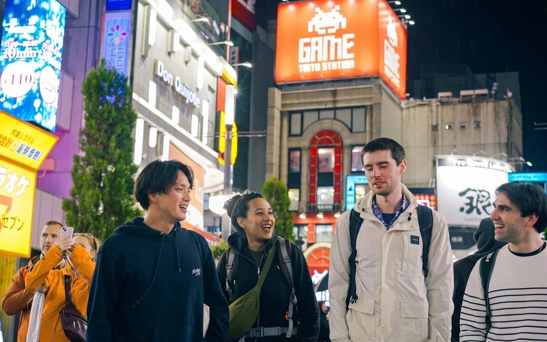 Tokyo Omakase Sushi and A5 Wagyu Food Tour in Shinjuku Image 4