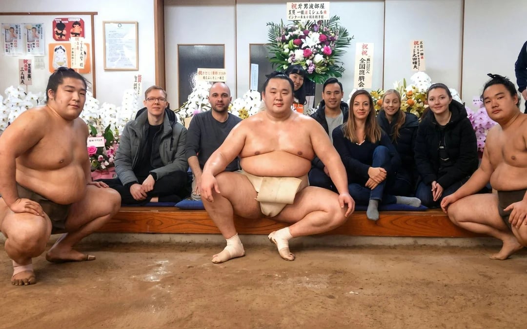 Tokyo Ryogoku Sumo Morning Practice + Photo Shoot with Wrestlers Image 3