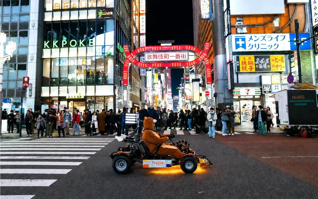 Tokyo: Shibuya, Imperial Palace & Tokyo Tower 120-Min Go-Karting Experience by JAPANKART Image 2