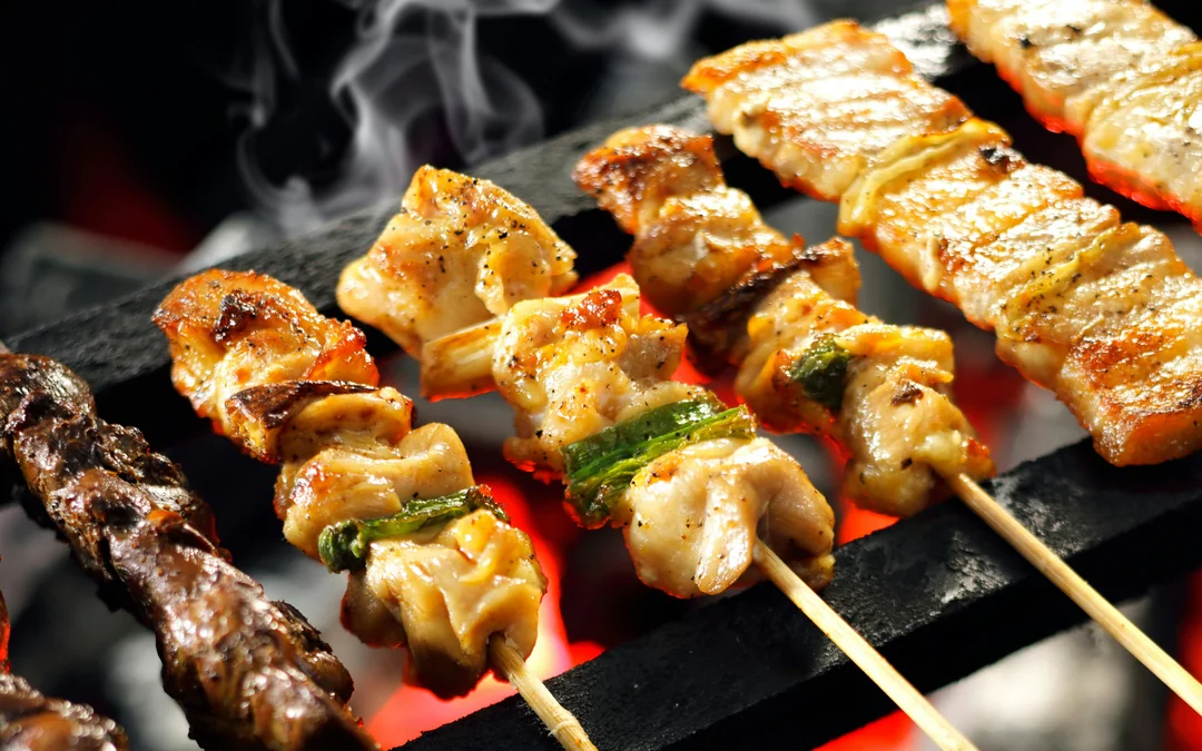 Tokyo: Shinjuku Bar Hopping Tour with All-You-Can-Drink and Dinner Image 3