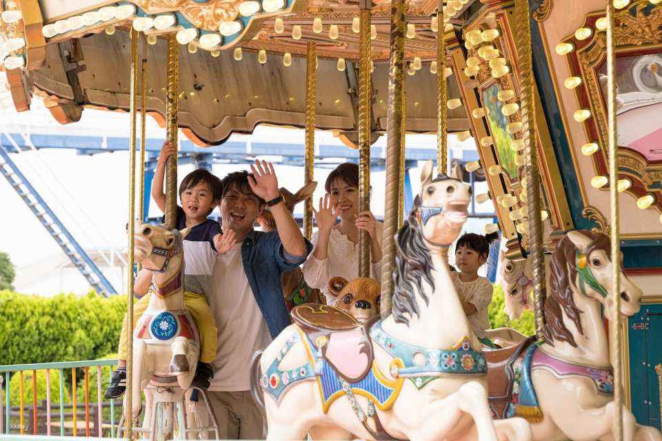 Tokyo Summerland: 1-Day Pass (Indoor Pool + Amusement Park) | Japan