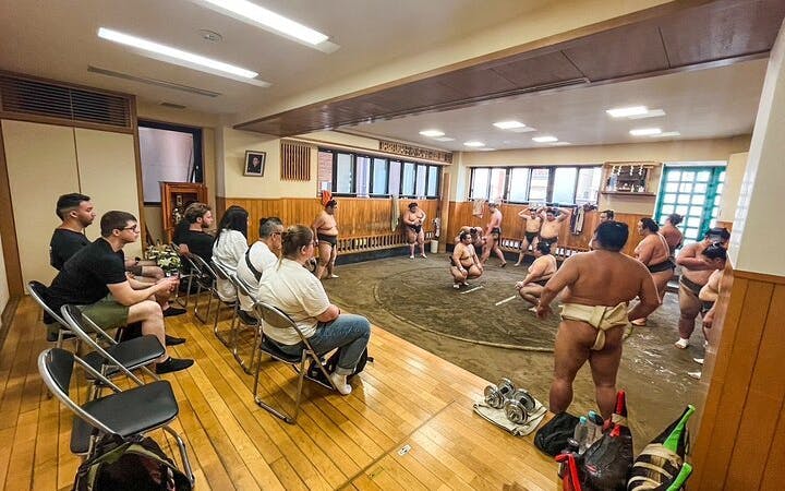 Tokyo Sumo Morning Practice Tour w/ Ring-Side Seat + Photo S Image 5