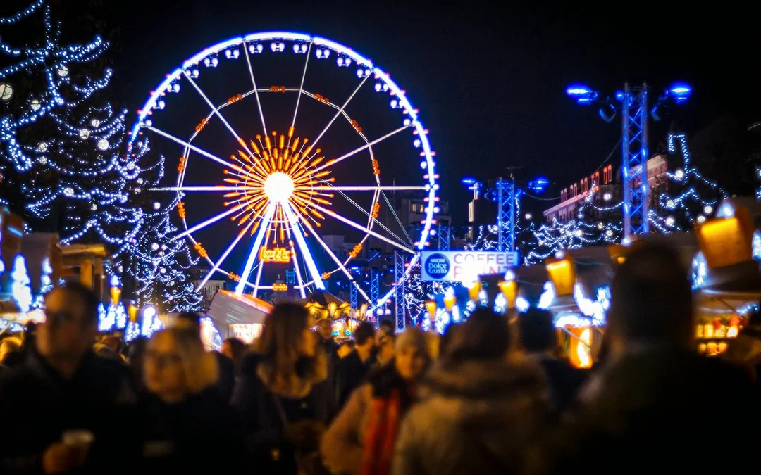 Tootbus: Brussels Christmas Lights Night Bus Tour Image 5