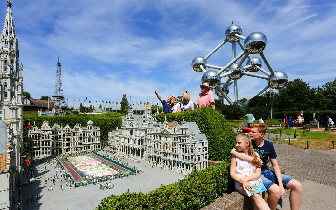 Tootbus: Brussels Hop-on Hop-off Bus Tour + Mini Europe Tickets Image 5