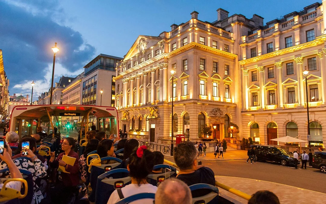 Tootbus: London Night Bus Tour Image 1