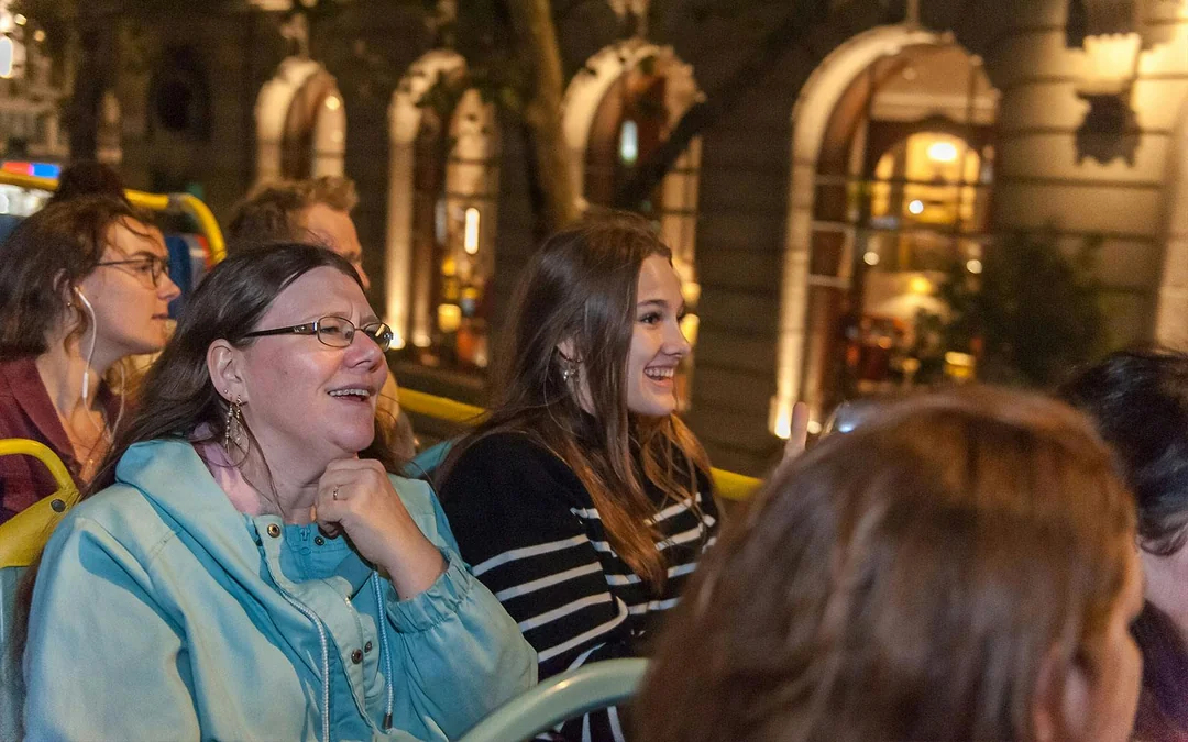 Tootbus: London Night Bus Tour Image 3