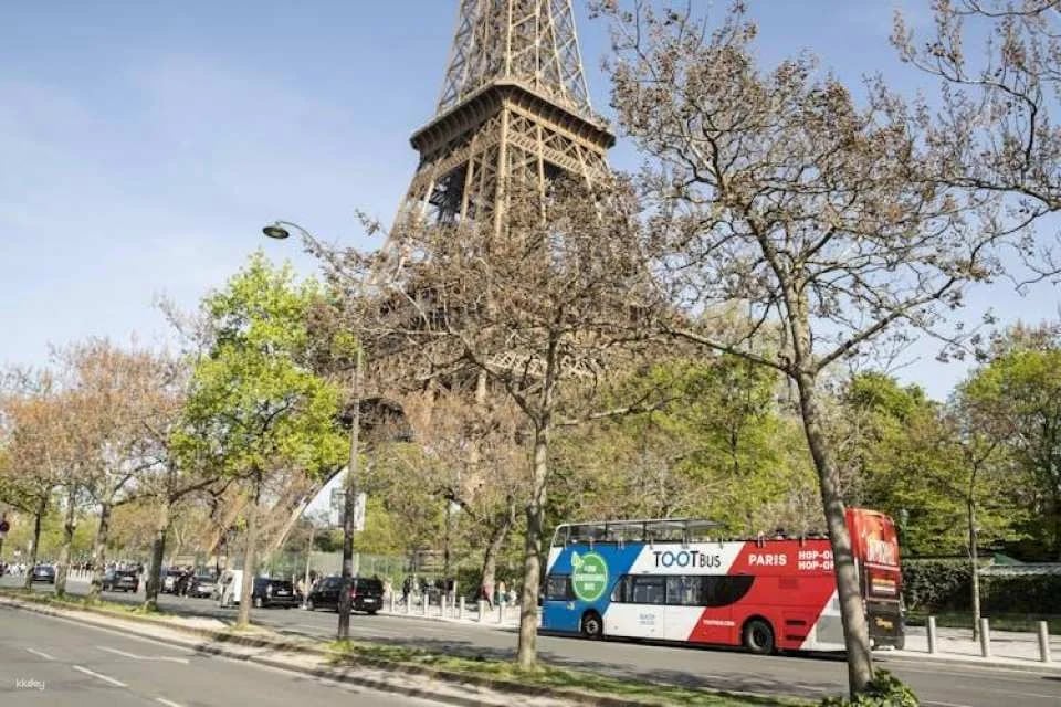 Tootbus must-see Paris hop-on hop-off bus tour with cruise