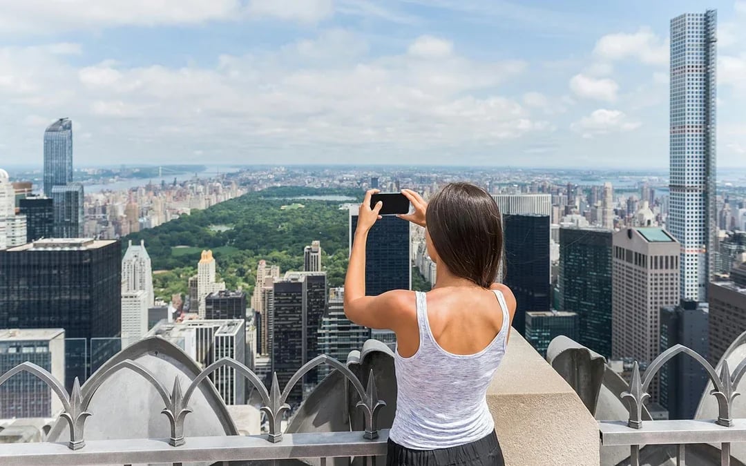 Top of the Rock Observation Deck VIP Pass with the Beam & Skylift Experience Image 5