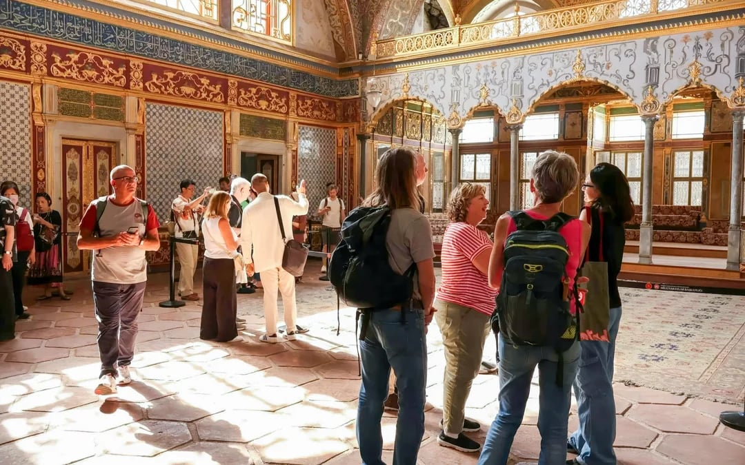 Topkapi Palace & Harem Small-Group Guided Tour with Fast-Track Entry Image 9