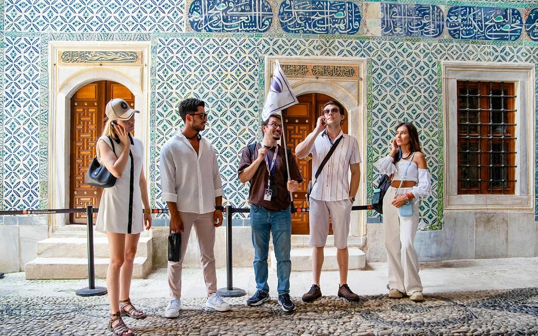 Topkapi Palace Skip-the-Line Tickets with Audio Guide Image 4