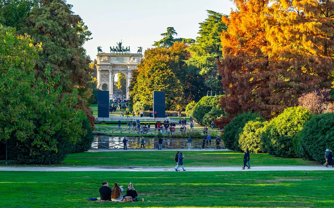 Torre Branca & Sforza Castle Guided Tour with Park Walk Image 3
