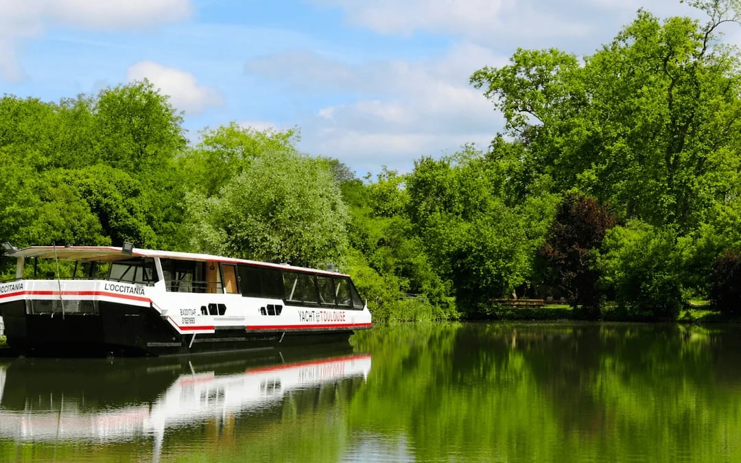 Toulouse Canal du Midi UNESCO Cruise with Guide Commentary Image 1