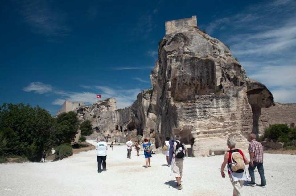 Tour of Avignon, St Remy, Les Baux et Pont du Gard from Avignon
