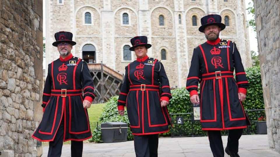 Tower of London, Crown Jewels and Yeoman Warder Walking Tour