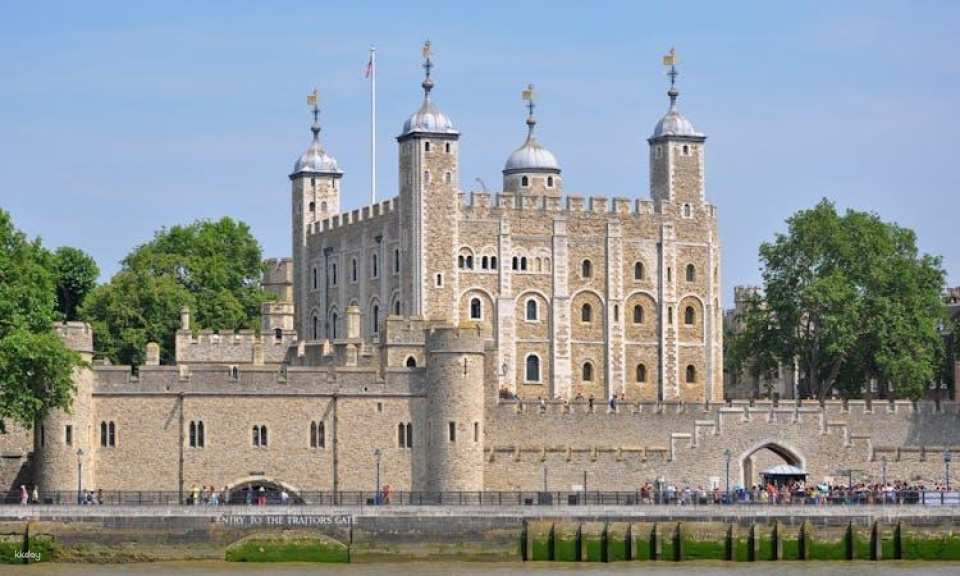Tower of London, Crown Jewels and Yeoman Warder Walking Tour