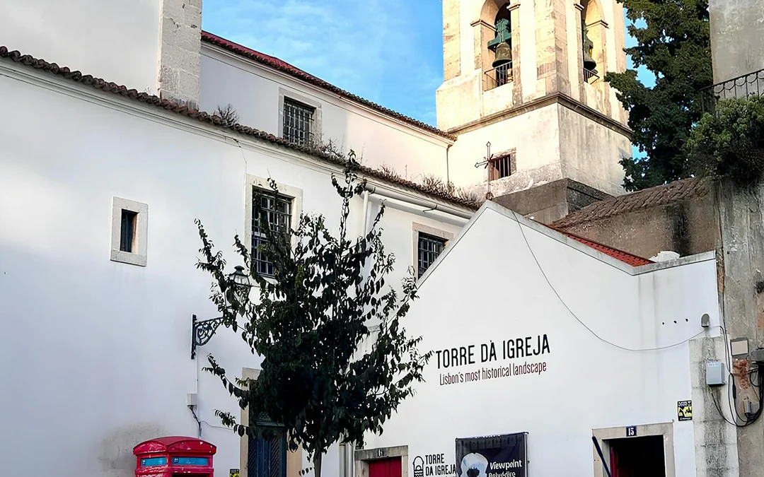 Tower of São Jorge Castle Church Tickets + Free Drink Image 2
