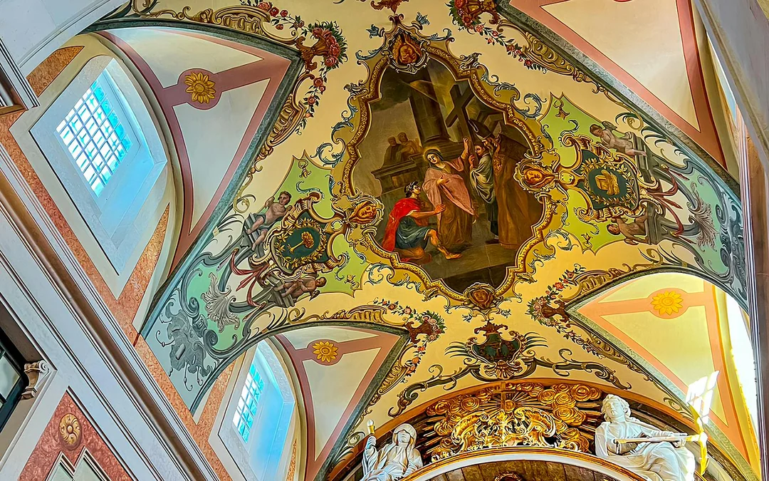 Tower of São Jorge Castle Church Tickets + Free Drink Image 4