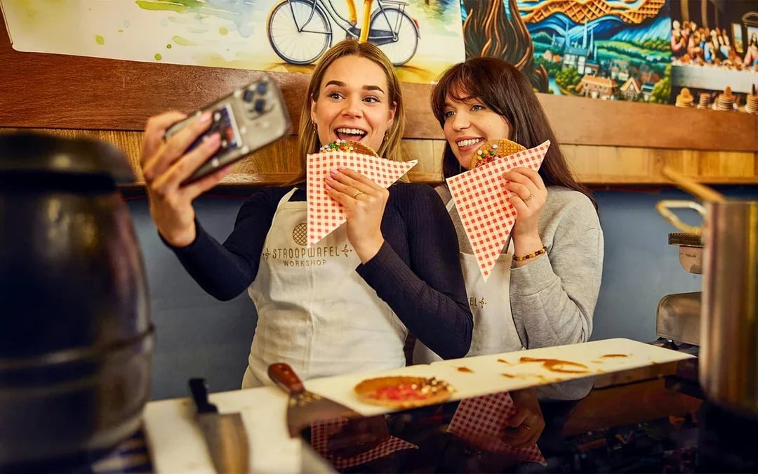 Traditional Dutch Syrup Waffle-Making Workshop Image 10
