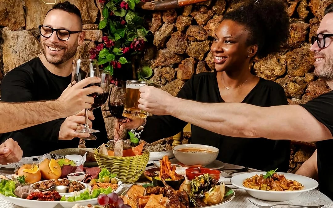 Traditional Maltese Dinner with Folklore Show: Malta Image 4