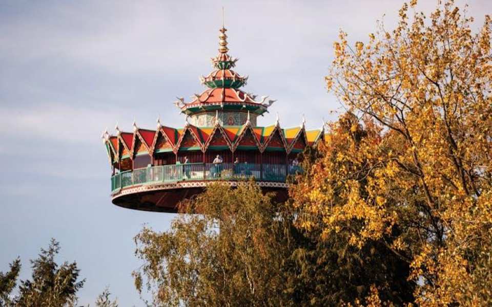 Day trip to Efteling amusement park from Amsterdam