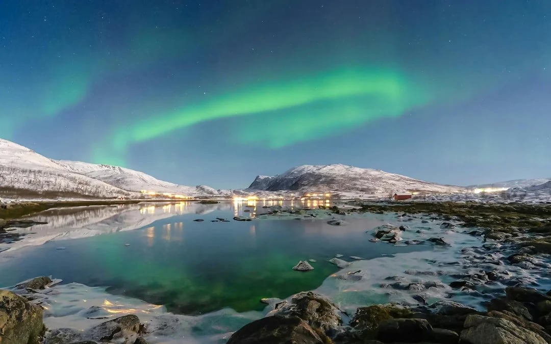 Tromsø: Northern Lights Chase Small-Group Tour with Aurora Guarantee Image 6