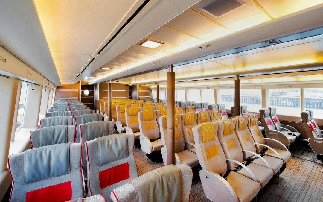 TurboJET Tickets: Hong Kong–Macau Ferry Terminal to Macau Outer Harbour Terminal Image 4